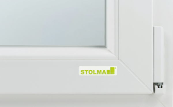 Frontansicht ein Aluplast Ideal 4000 Aluskin Fensters